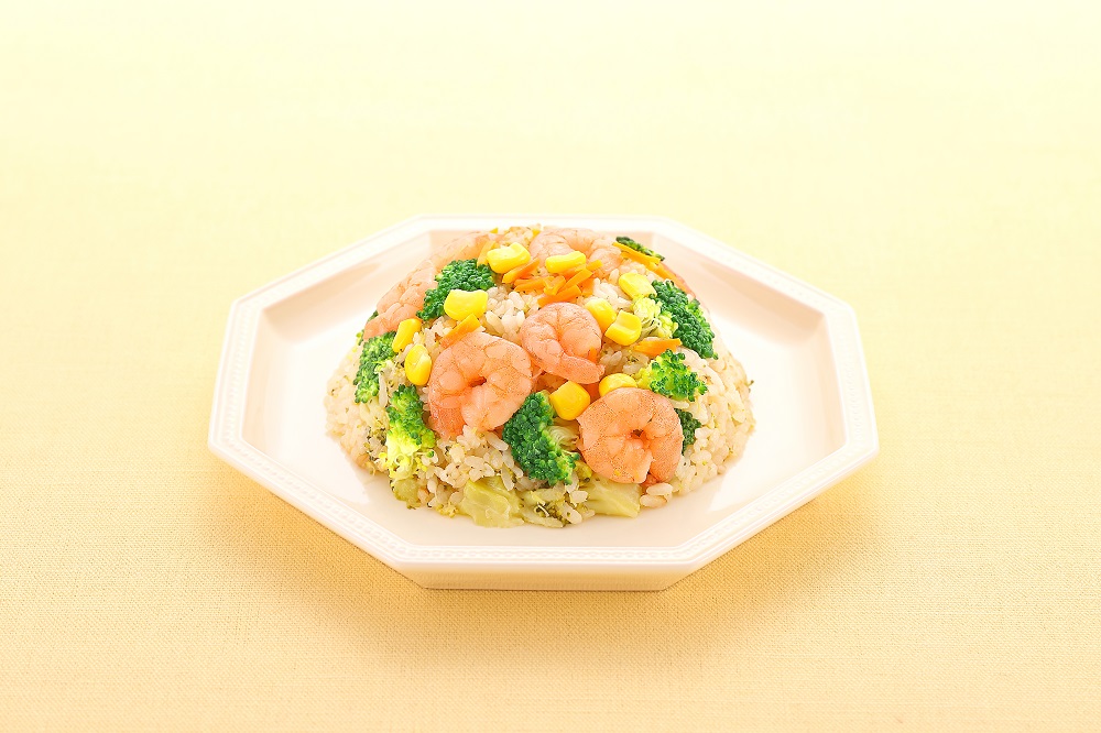 素材のうまみ！彩り炊き込みご飯